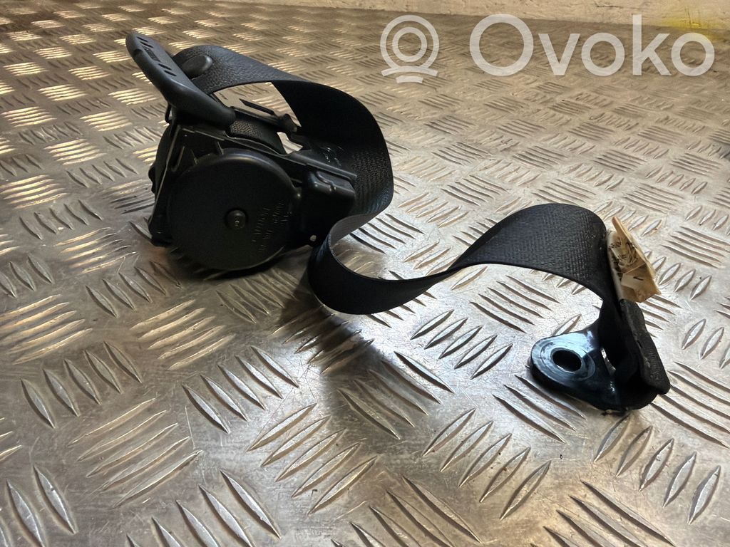 Nissan Qashqai Pas bezpieczeństwa fotela tylnego 