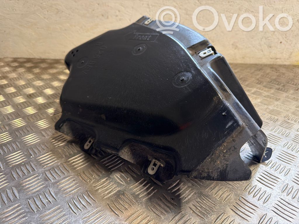 BMW i4 Sivupohjapanssari 