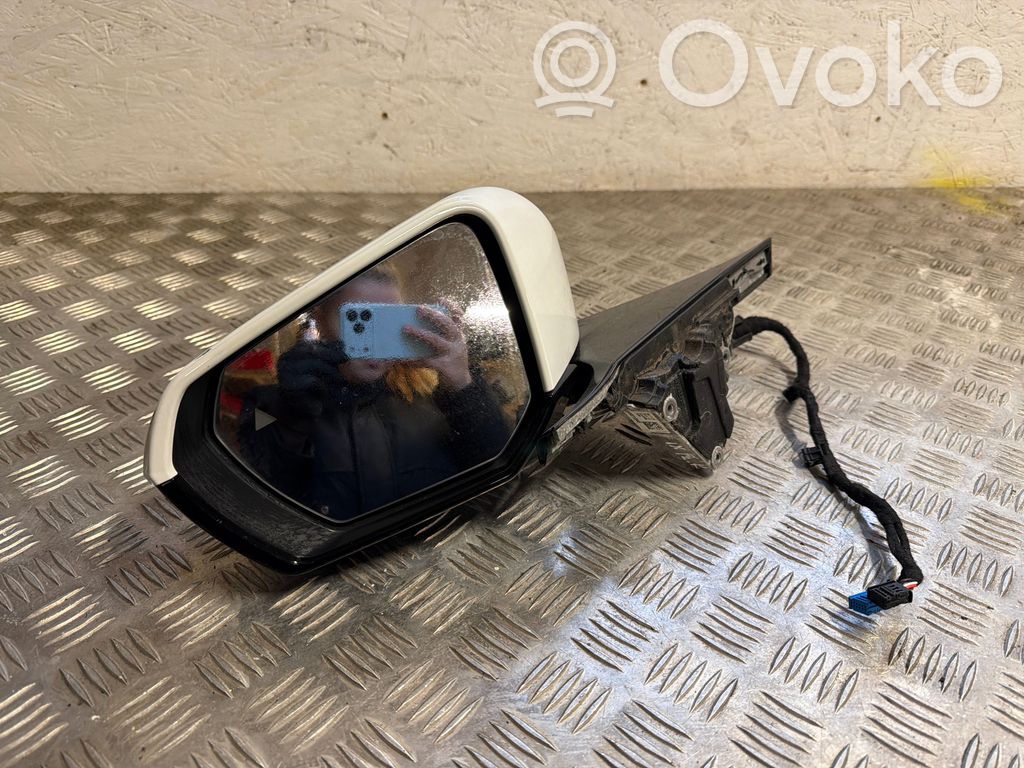 BMW iX Front door electric wing mirror 