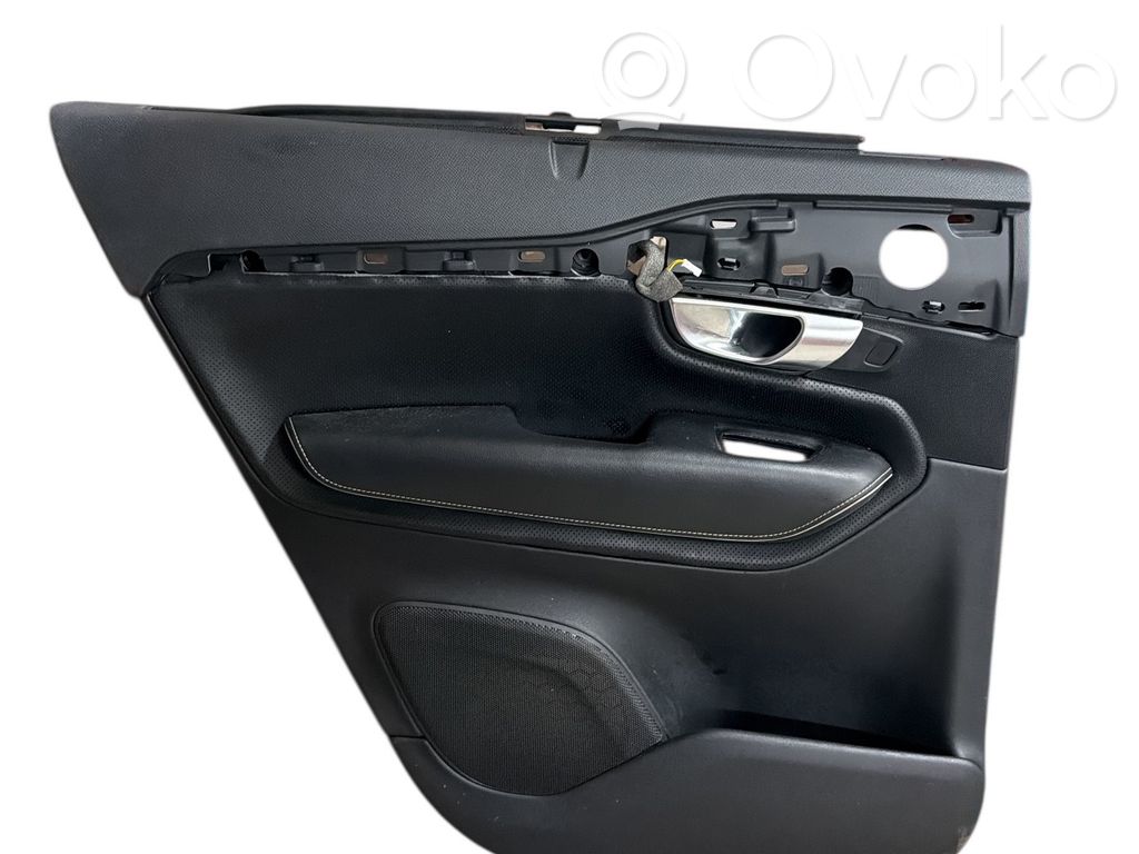 Volvo XC90 Boczki / Poszycie drzwi tylnych 