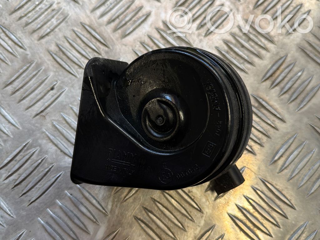 Volvo XC90 Alarm system siren 