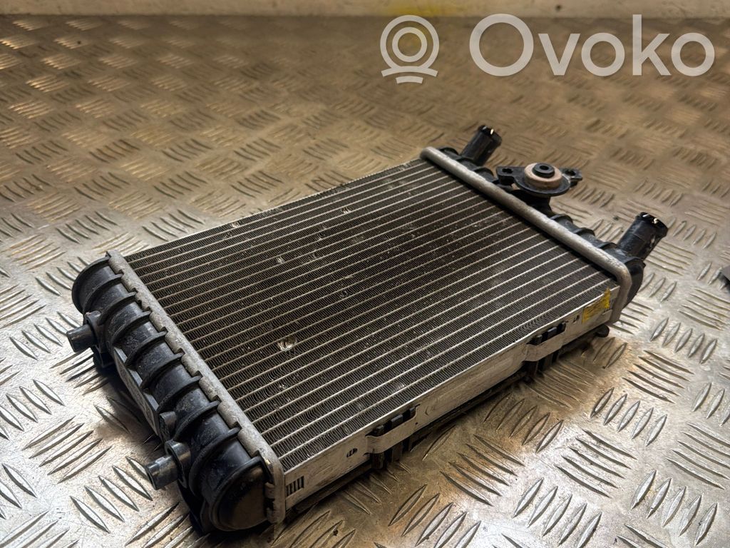 Audi Q7 4M Aušinimo skysčio radiatorius 
