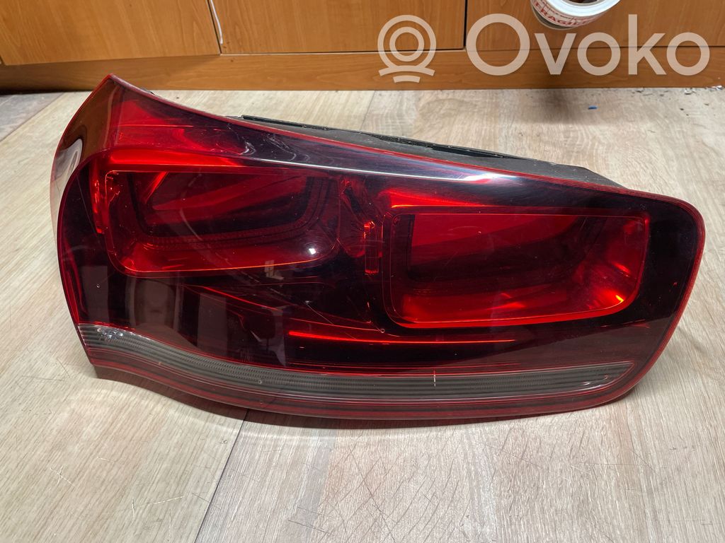Citroen C4 II Picasso Takaluukun takavalot 