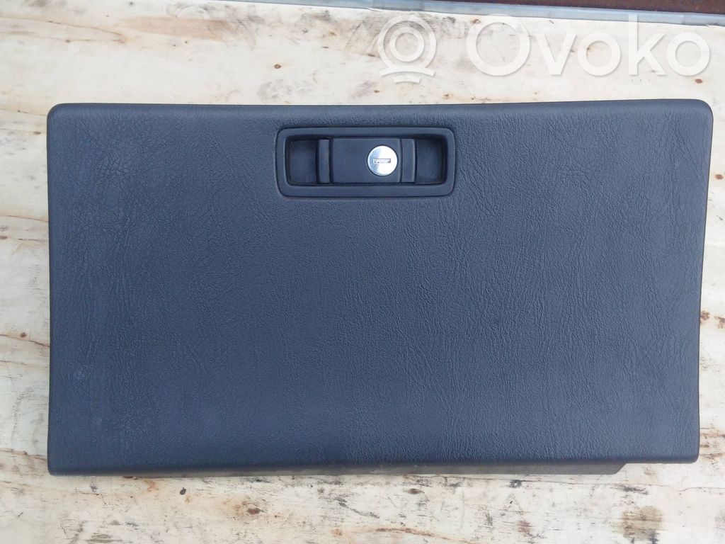 Guantera   77501ST3G000LH,ST3,LHD