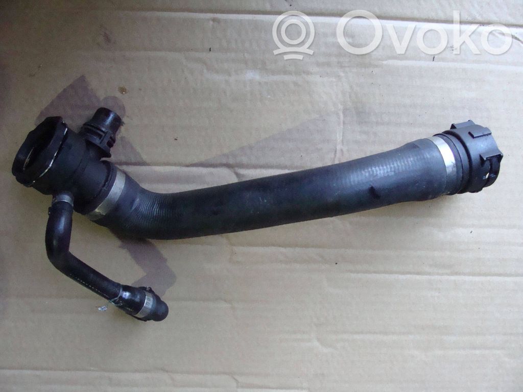 BMW 1 E81 E87 Engine coolant pipe/hose 