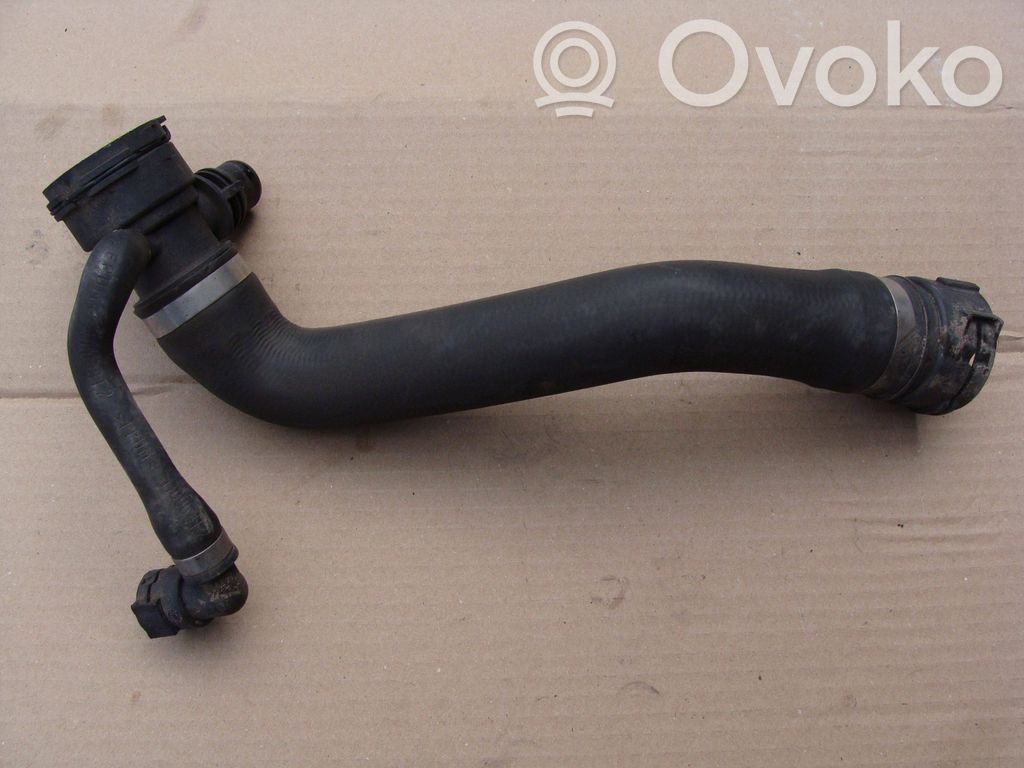 Engine coolant pipe/hose   7796869