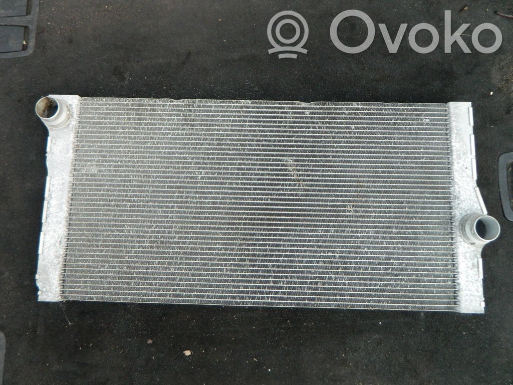 BMW 5 F10 F11 Aušinimo skysčio radiatorius 