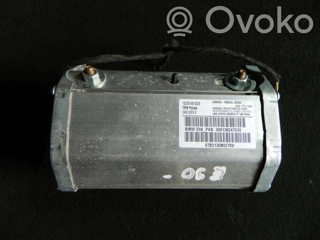 BMW 3 E90 E91 Keleivio oro pagalvė 