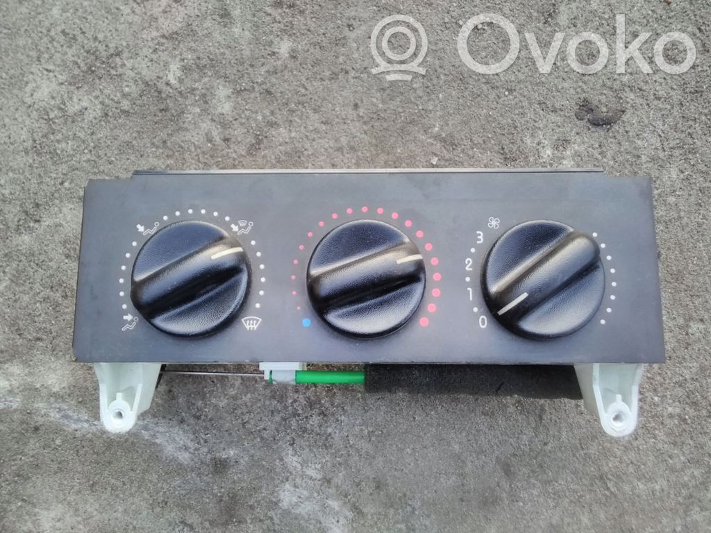 Renault Kangoo I Panel klimatyzacji 