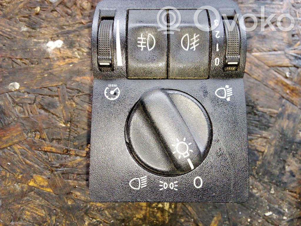 Opel Astra G Interruptor de luz 