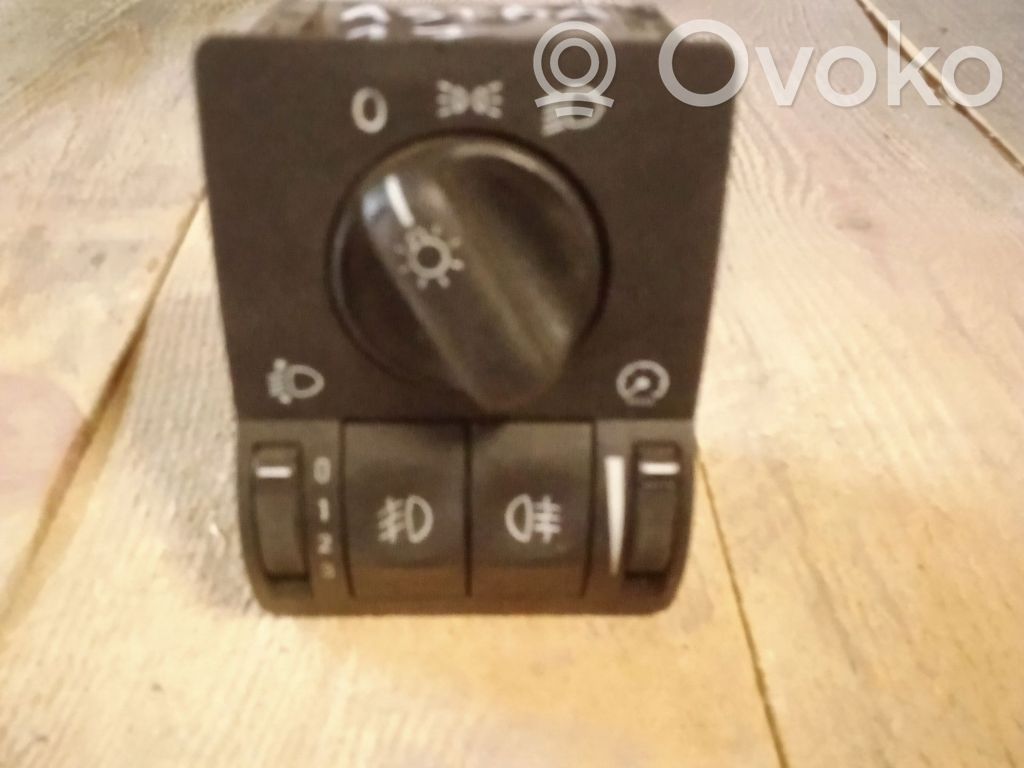 Opel Astra G Interruptor de luz 