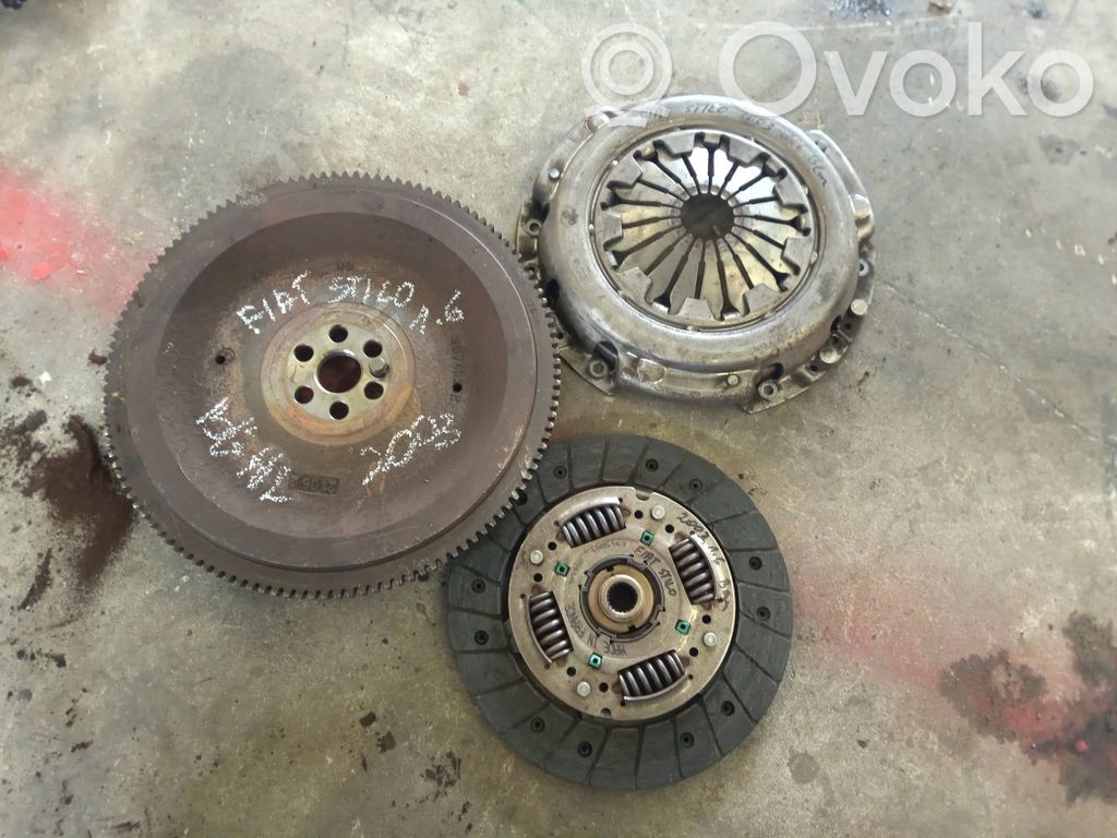 Fiat Stilo Sprzęgło / Komplet 