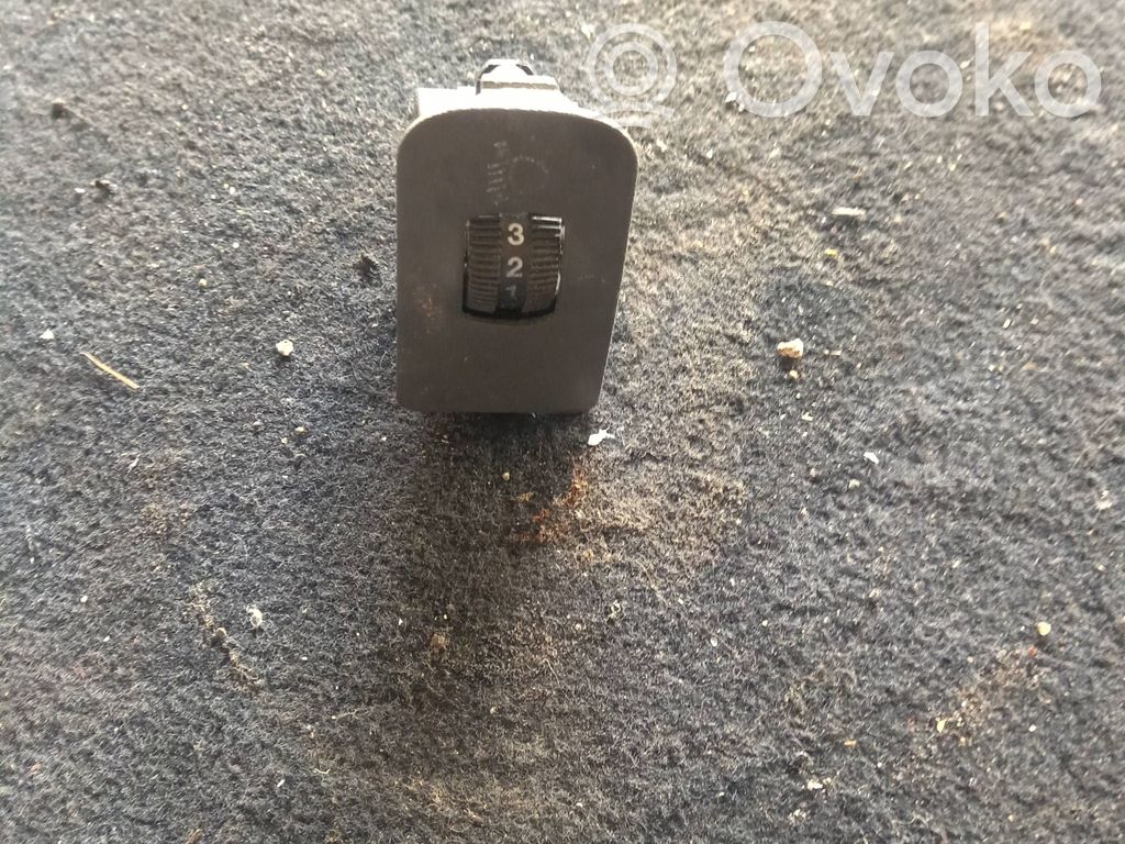 Fiat Ducato Headlight level height control switch 