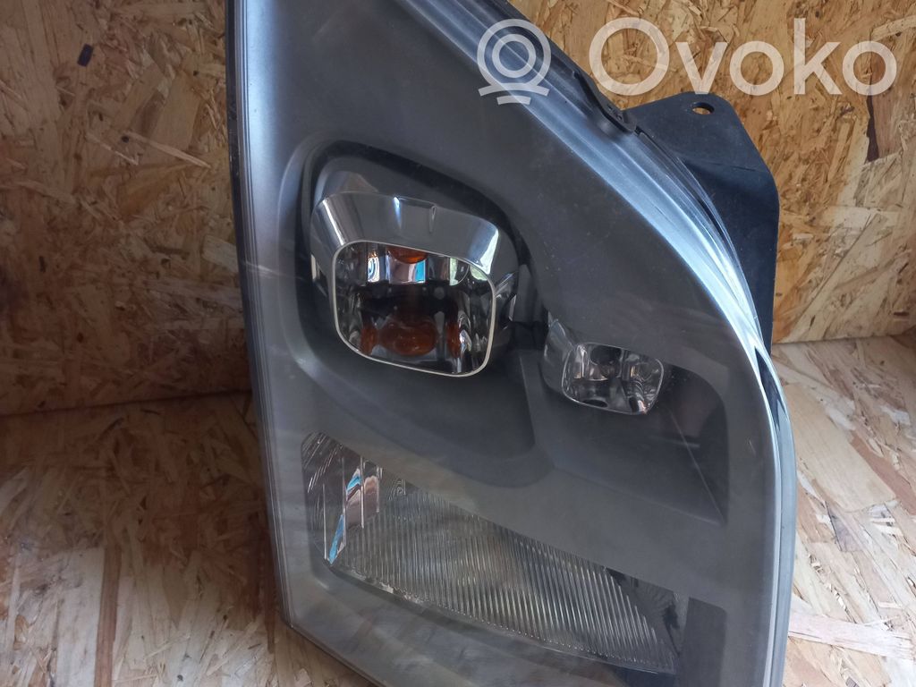 Headlight/headlamp   20B735,2DB735
