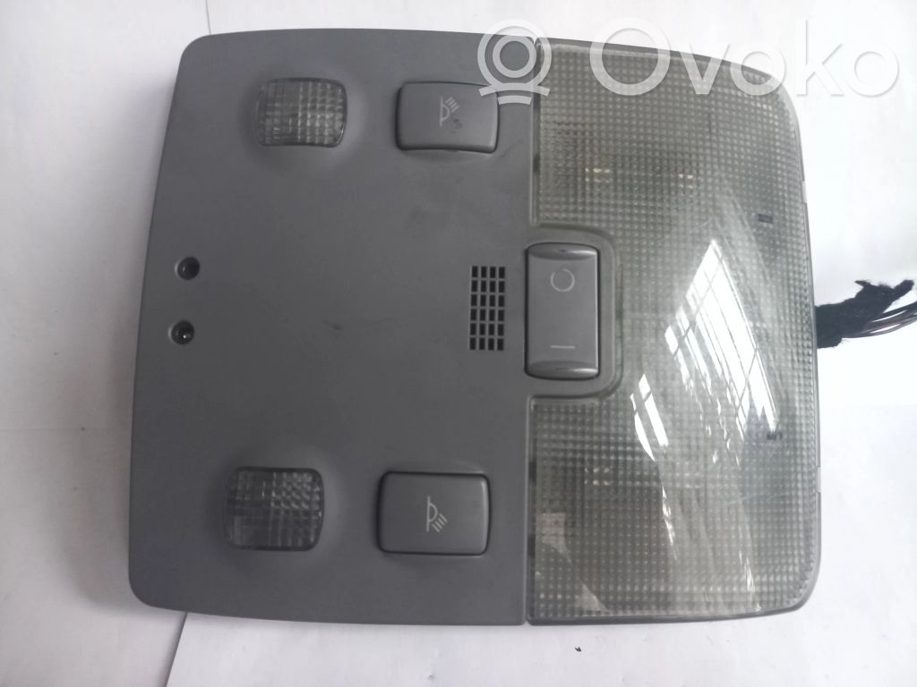 Audi A4 S4 B5 8D Luz del asiento delantero 