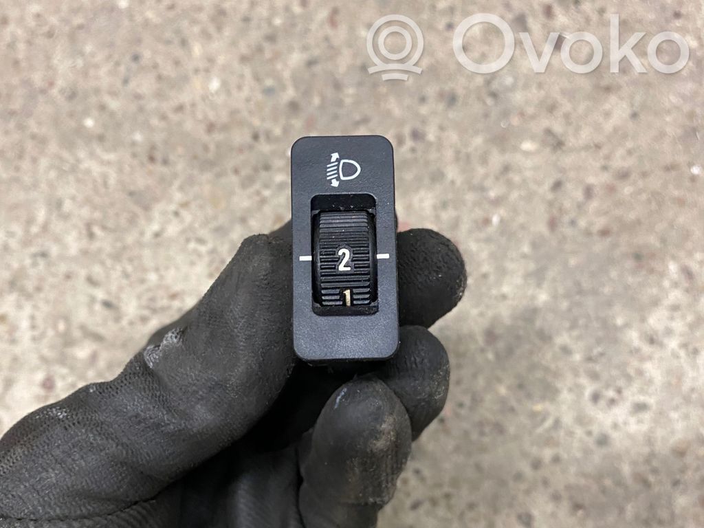 BMW 5 E39 Headlight level height control switch 