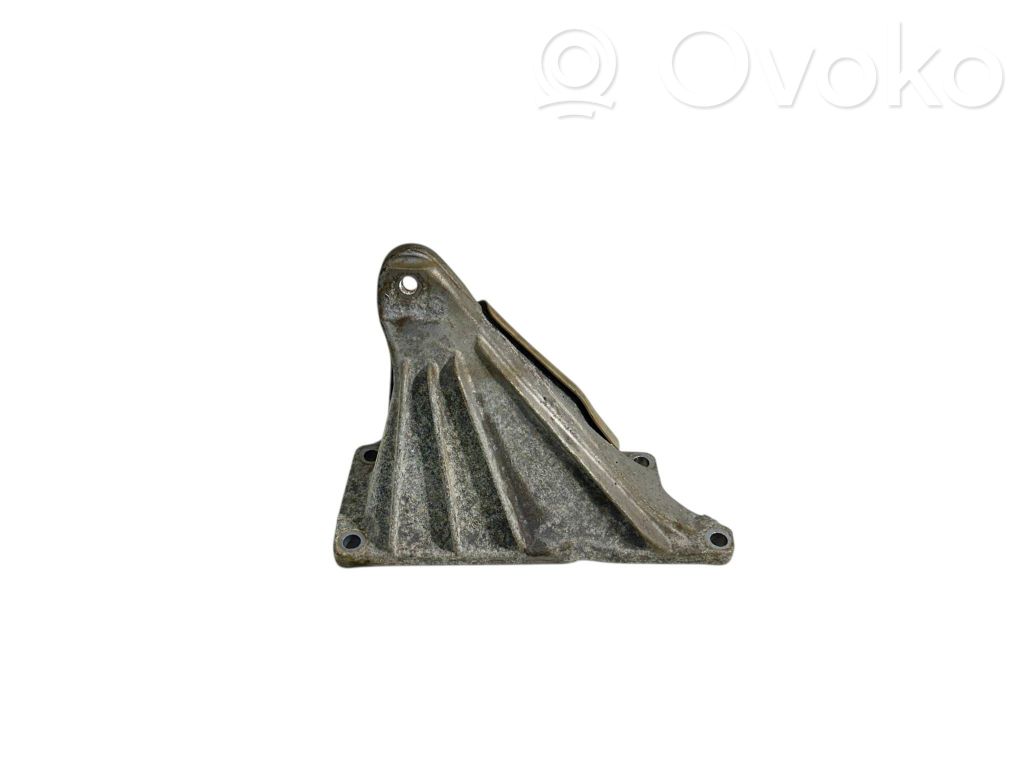 BMW 3 GT F34 Engine mounting bracket 