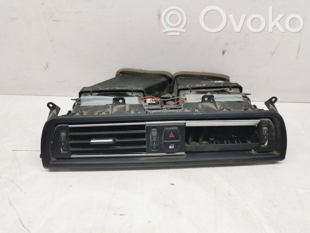 BMW 5 F10 F11 Grilă ventilație centrală 
