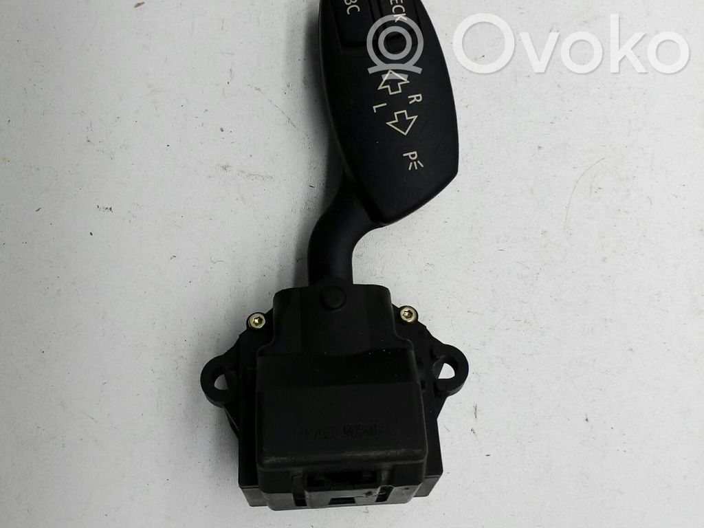 Suuntavilkun vipu   6924103B