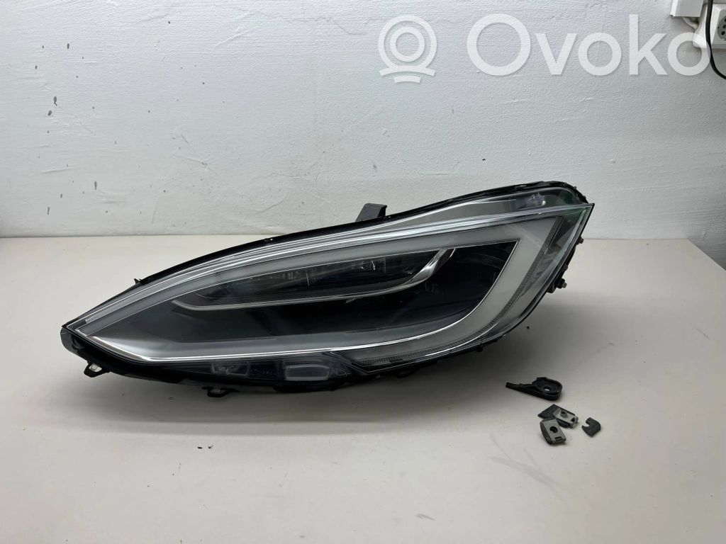 Tesla Model S Headlight/headlamp 