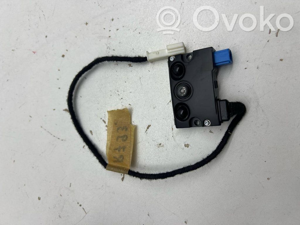 Windshield/windscreen camera   158812490I,BLI22163002035