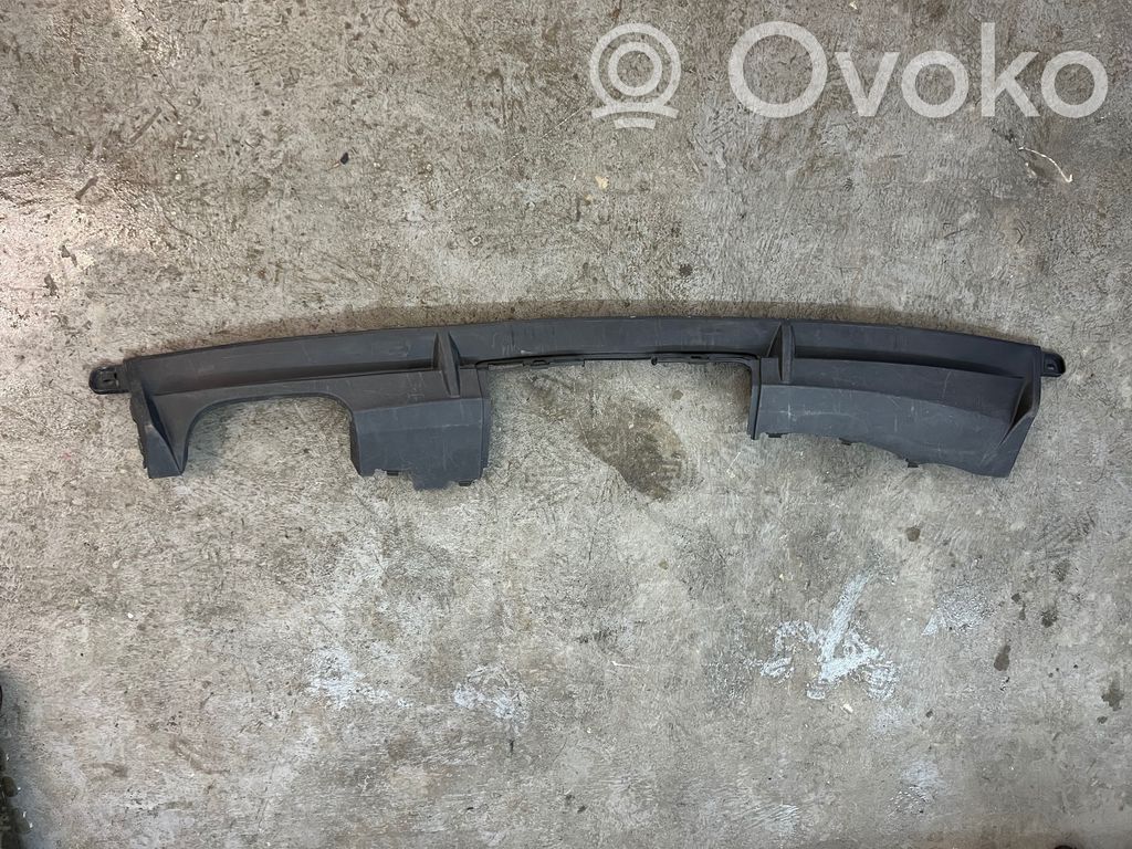 BMW X3 E83 Apatinė bamperio dalis 