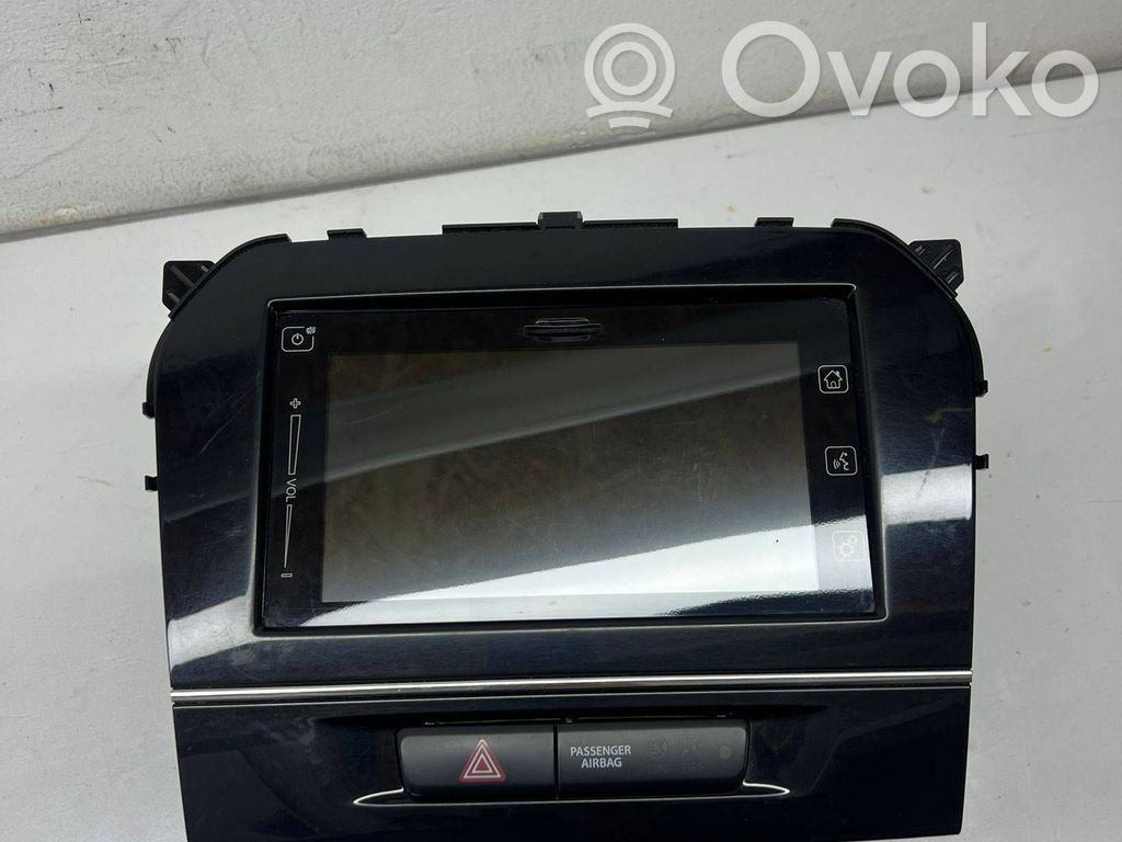 Suzuki Vitara (LY) Panel / Radioodtwarzacz CD/DVD/GPS 