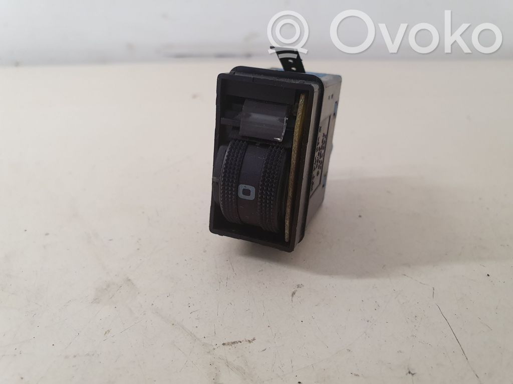 Audi A8 S8 D2 4D Headlight level height control switch 