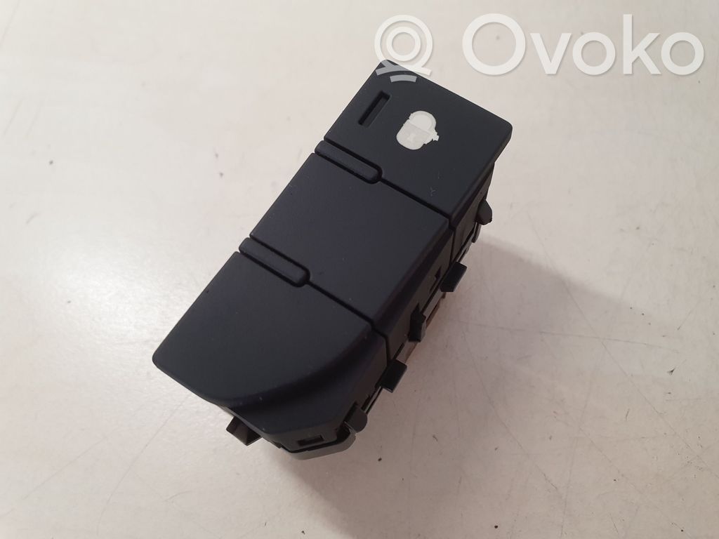 Citroen C5 Central locking switch button 
