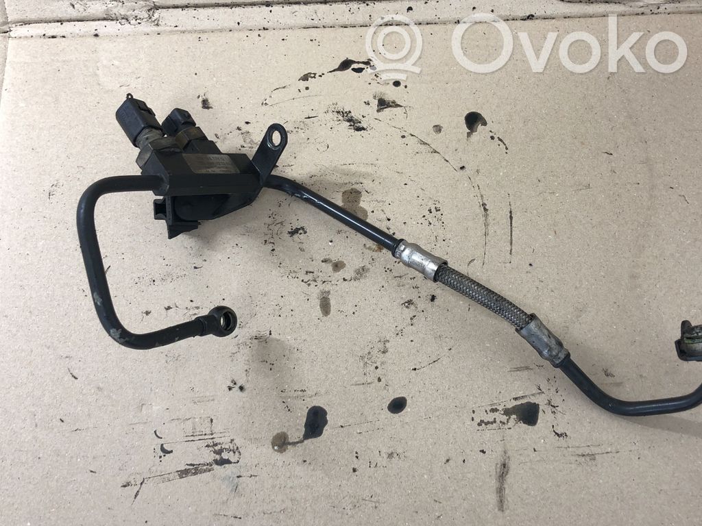 Audi A6 S6 C5 4B Turbo turbocharger oiling pipe/hose 