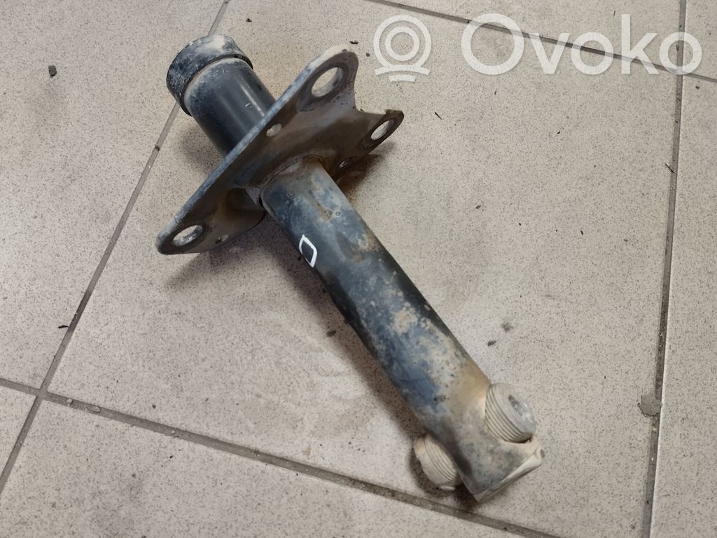 Audi A4 S4 B5 8D Front bumper shock/impact absorber 