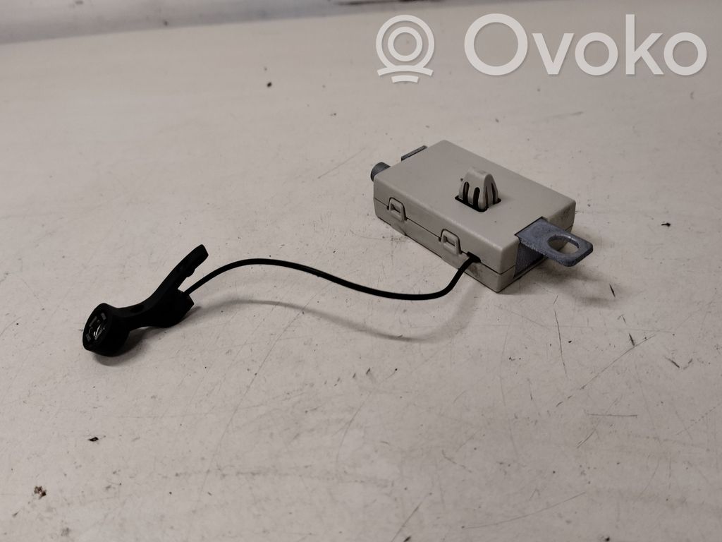 Volvo C30 Antenos stiprintuvas 