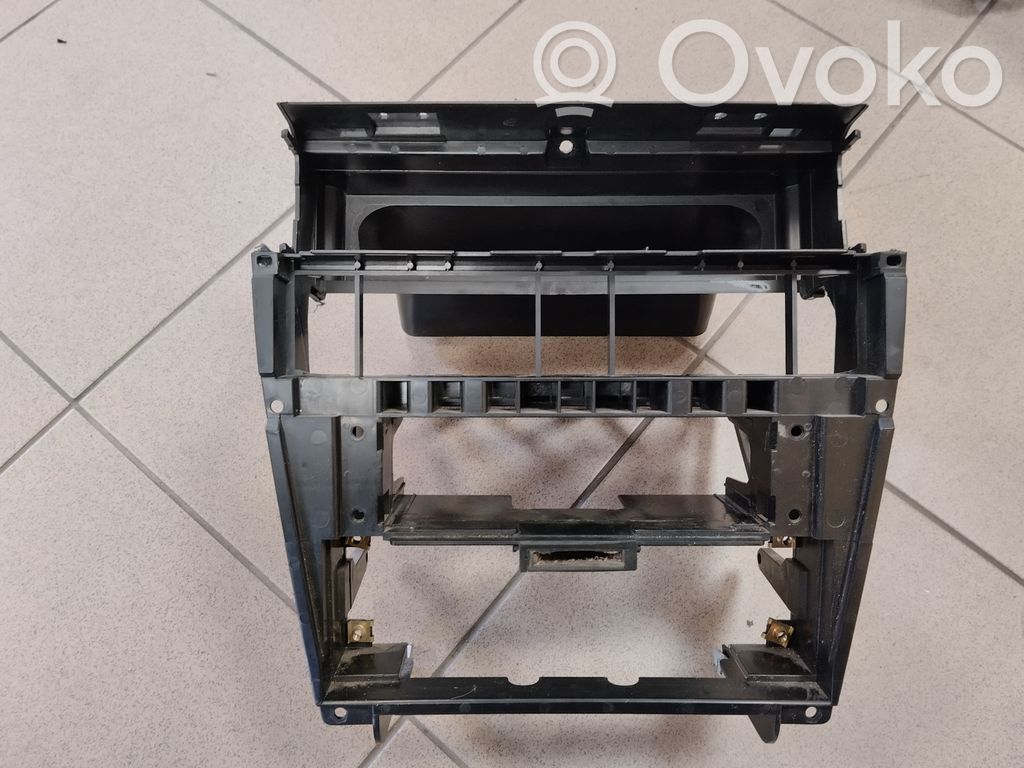 Audi A8 S8 D2 4D Klimato kontrolės/ pečiuko kontrolės apdaila 