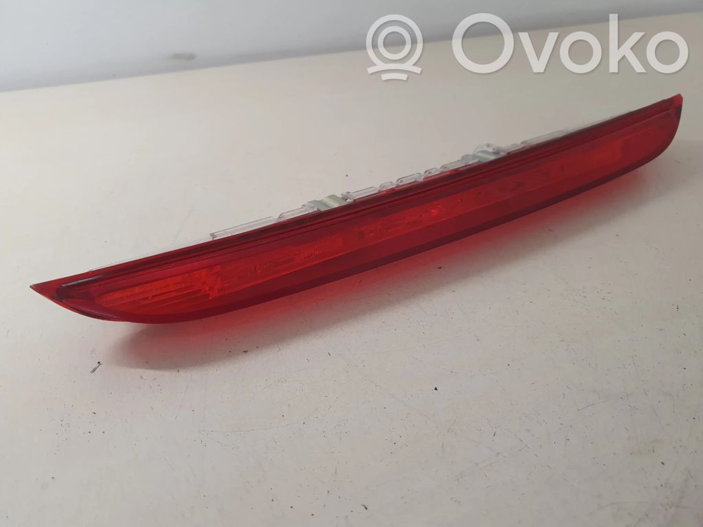 Mazda 6 Third/center stoplight 