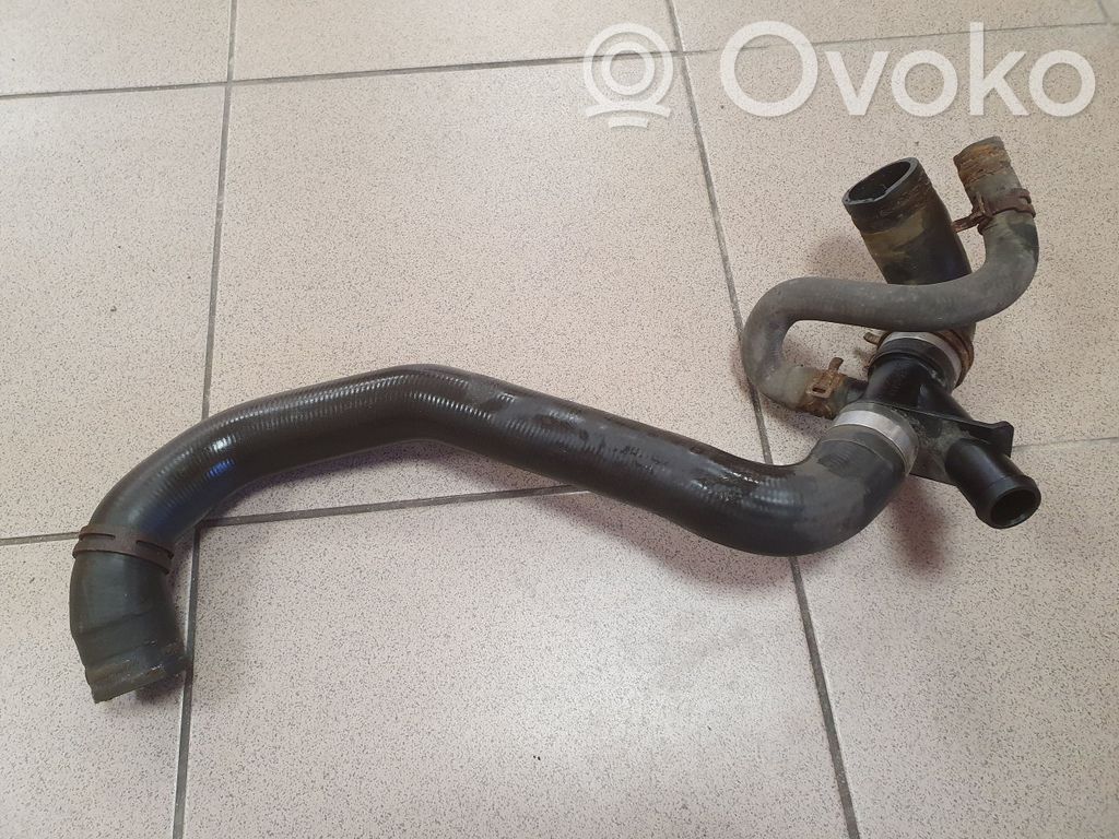 Ford Transit Custom Caurulīte (-es) / šļūtene (-es) 