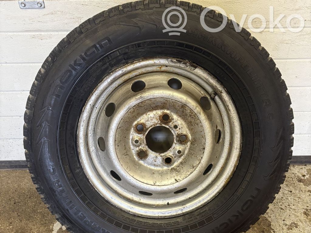 Iveco Daily 4th gen Roată de rezervă R15 