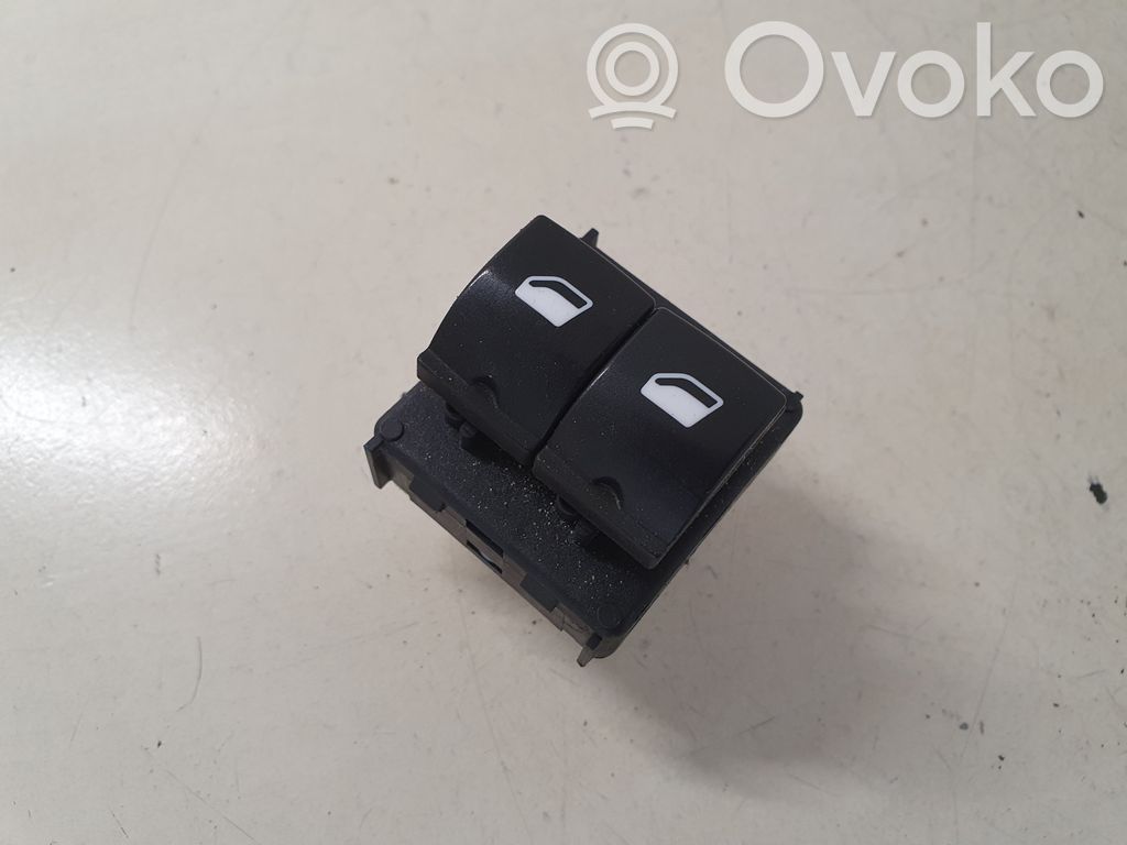 Citroen C4 Cactus Electric window control switch 
