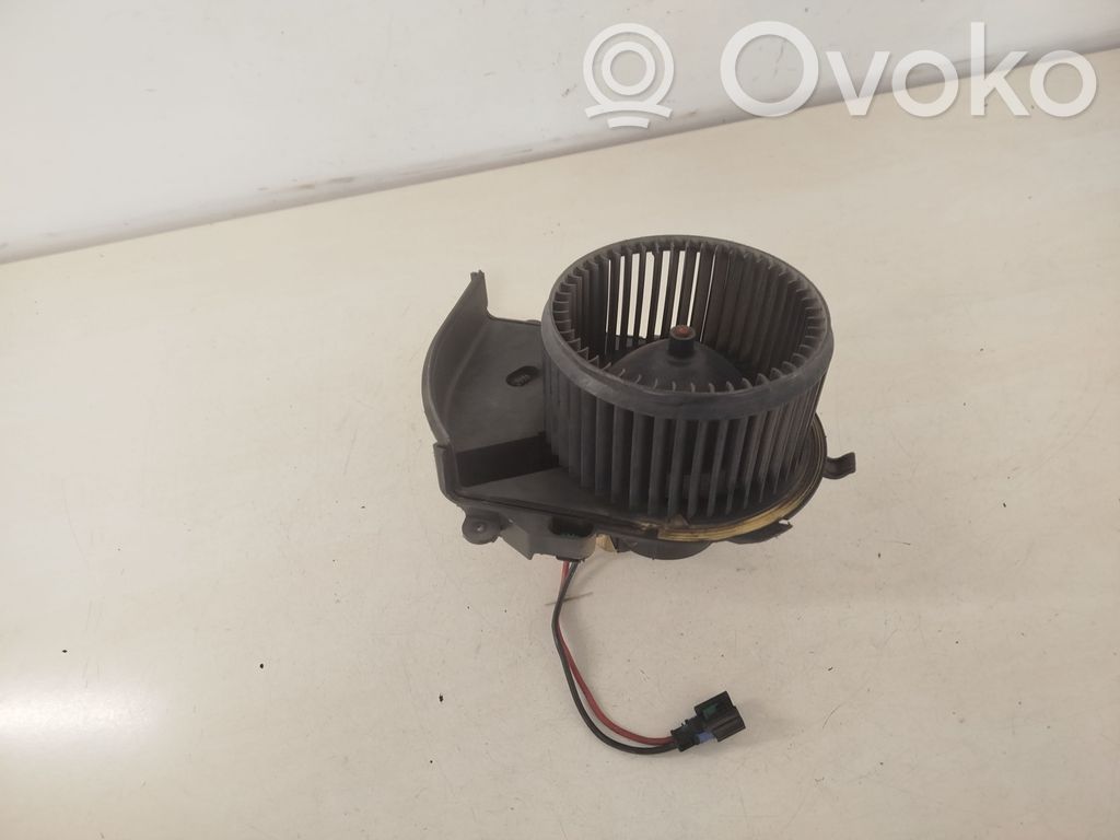 Peugeot Expert Mazā radiatora ventilators 