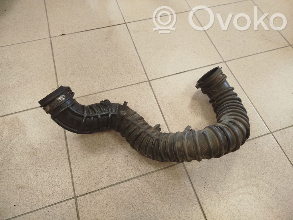 Opel Vivaro Intercooler hose/pipe 