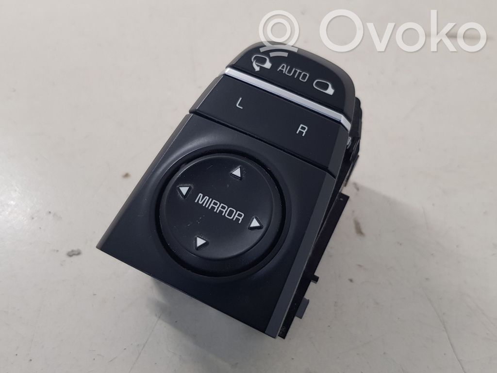 KIA Optima Wing mirror switch 