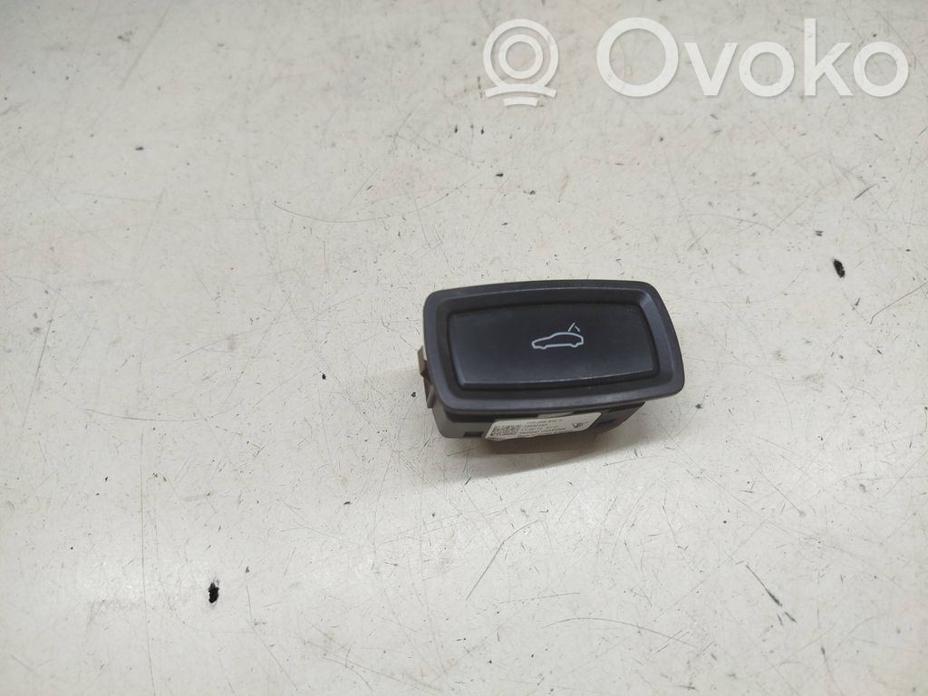 Porsche Cayenne (92A) Tailgate/trunk/boot open switch 