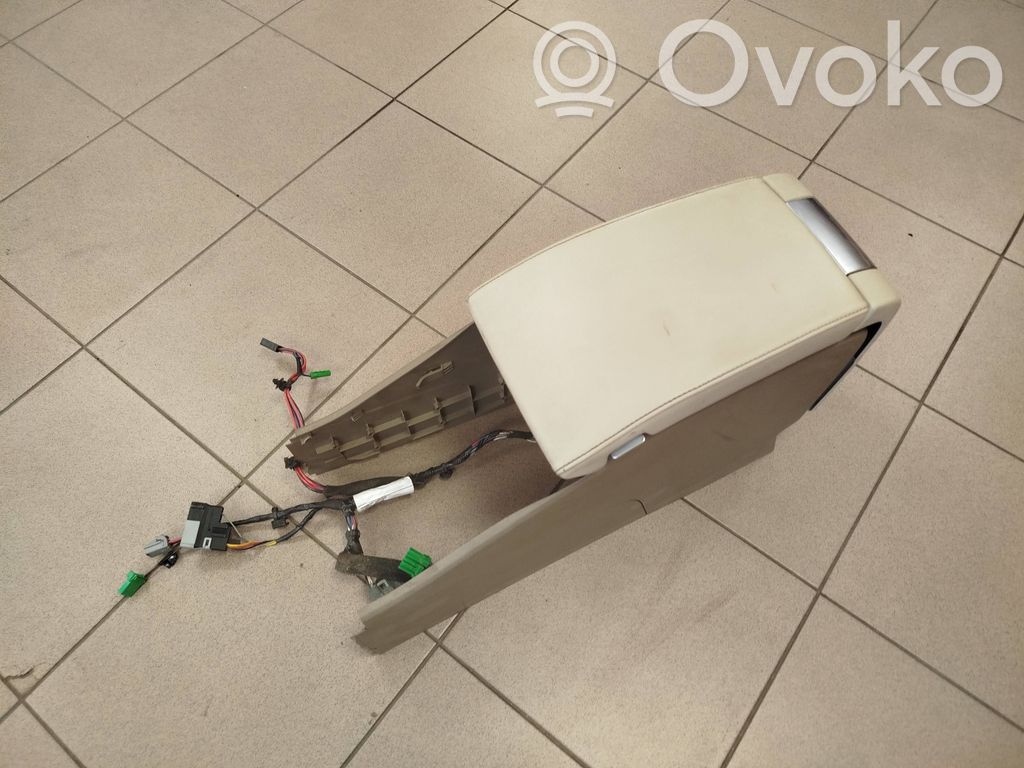 Volvo S80 Armrest 