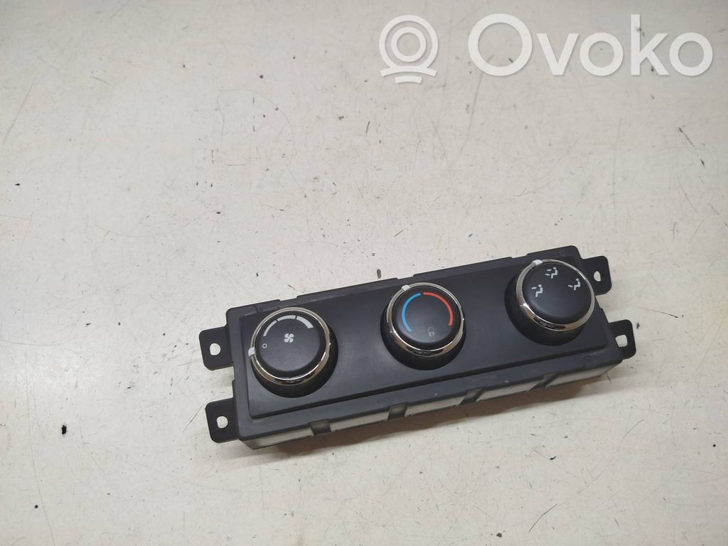 Chrysler Town & Country V Climate control unit 