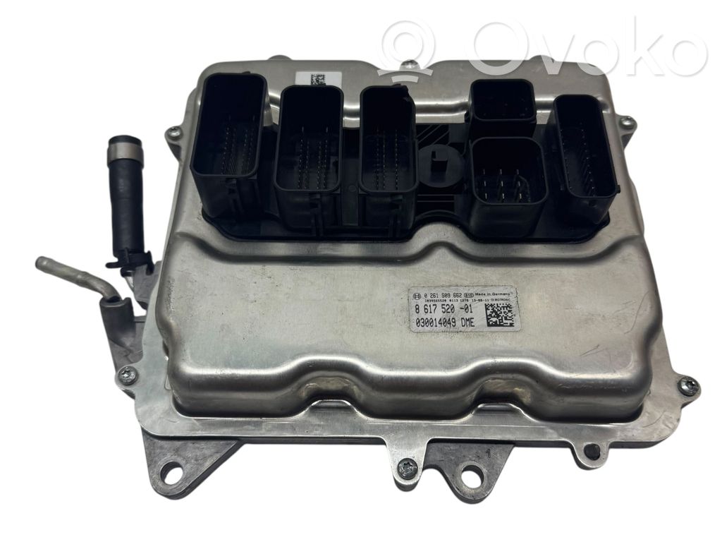 BMW 5 F10 F11 Engine control unit/module 