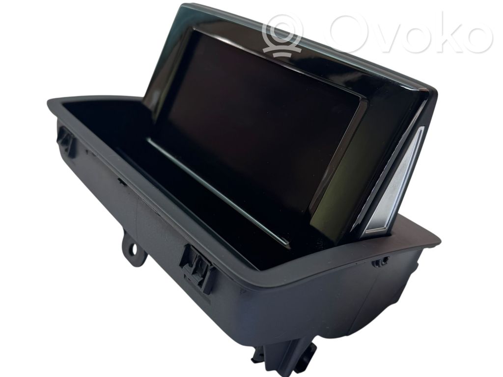 Audi Q3 8U Screen/display/small screen 