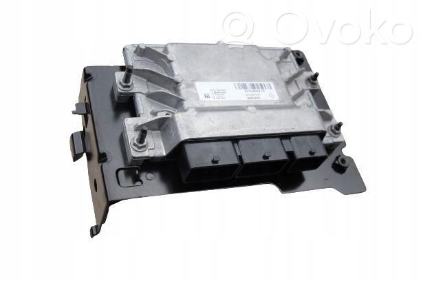 Renault Kangoo II Engine control unit/module ECU 