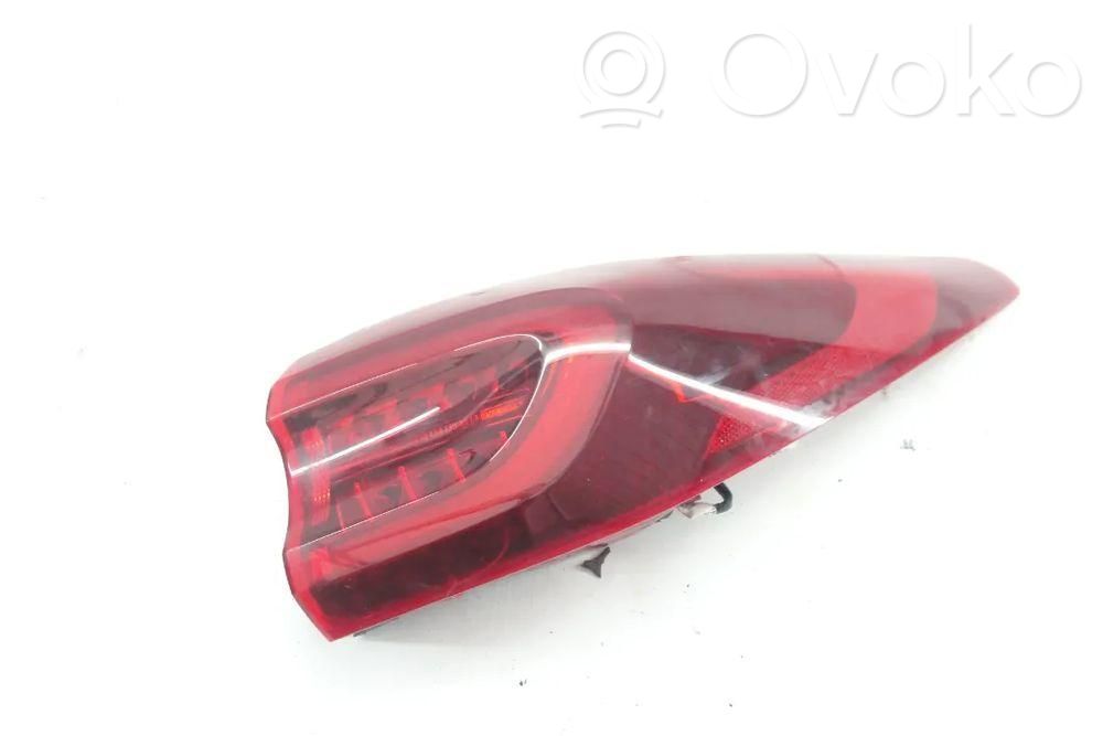KIA Sportage Luz trasera/de freno 