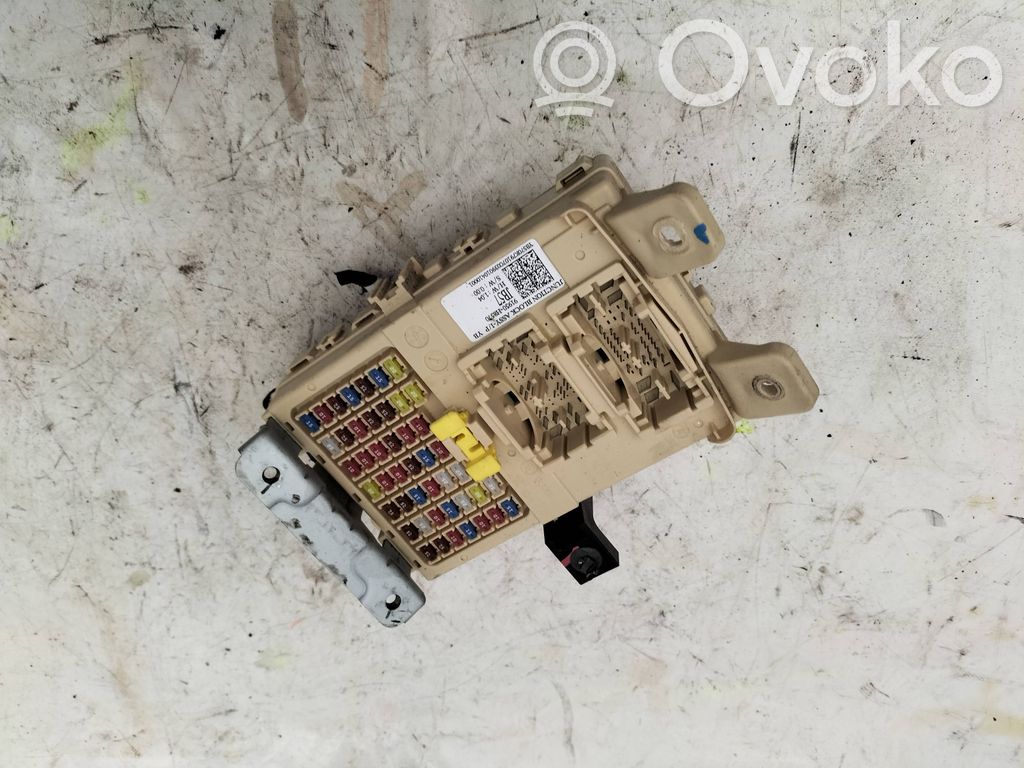 KIA Stonic Fuse box set 