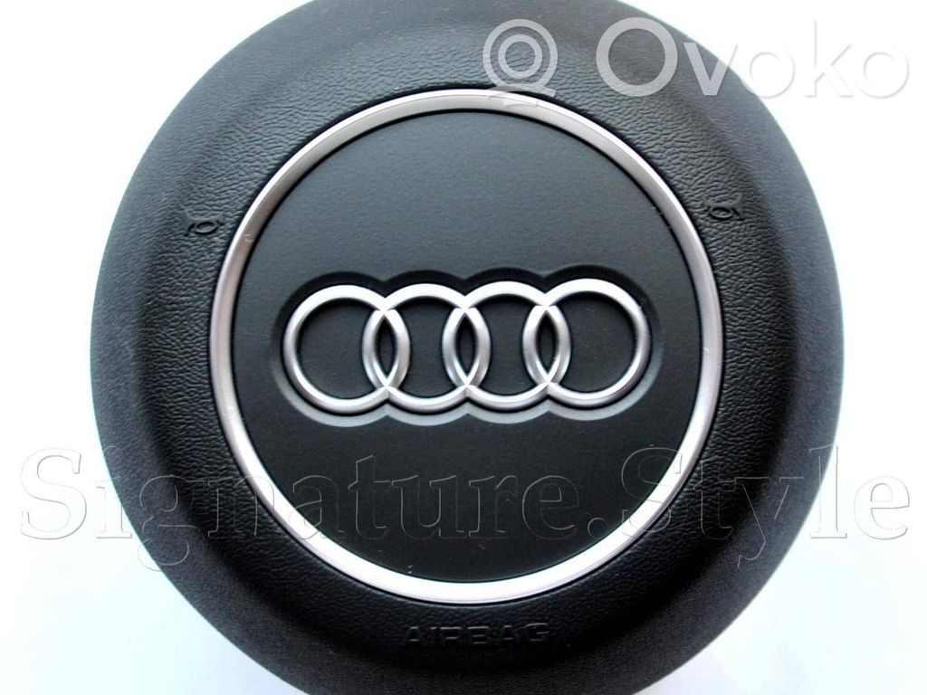 Audi RS4 B9 Vairo oro pagalvė 