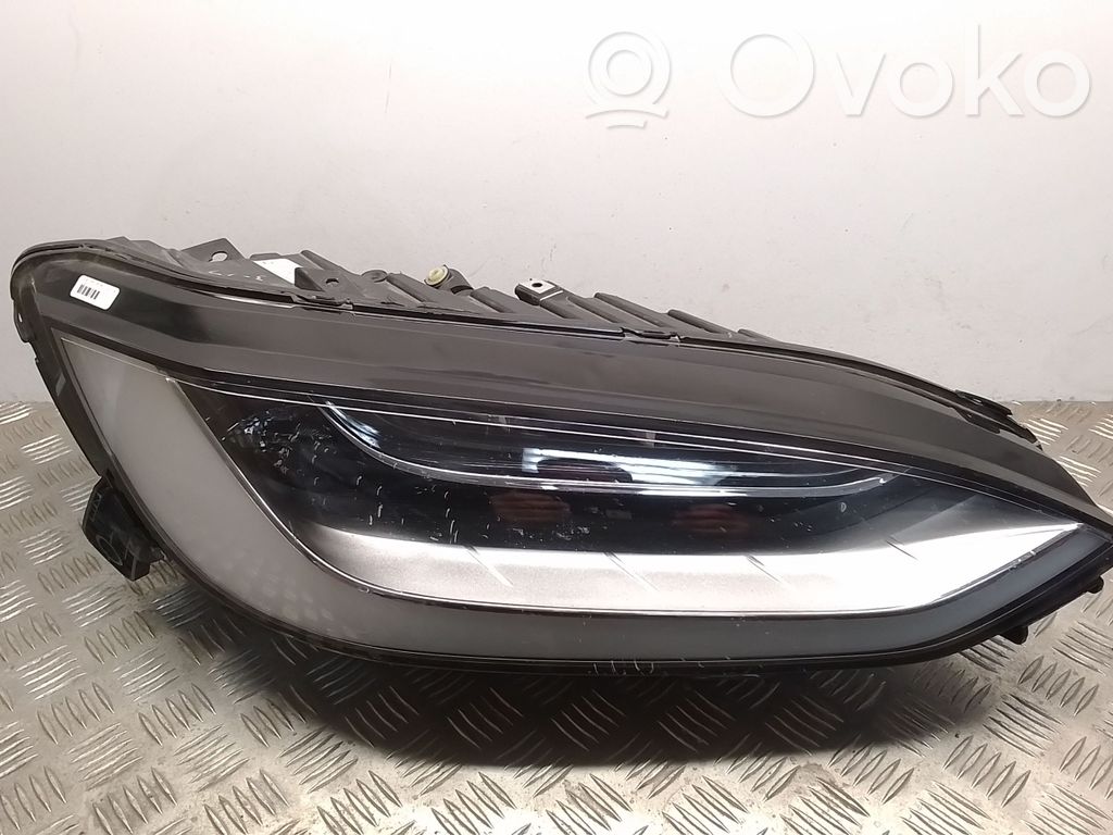 Tesla Model X Scheinwerfer 